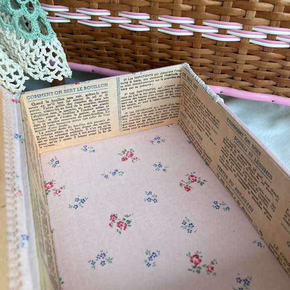 かわいい♪フランスヴィンテージ生地のピンクの箱*　裁縫箱　フランスアンティーク　ヴィンテージ好きさんへ　 14枚目の画像