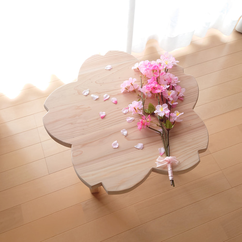 さくら・桜型 ミニ テーブル 可愛い かわいい 木工 家具 木テーブル