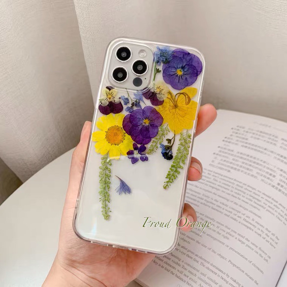 本物のお花 パンジー ドライフラワー 押し花 レトロ シンプル スマホケース 紫 1枚目の画像