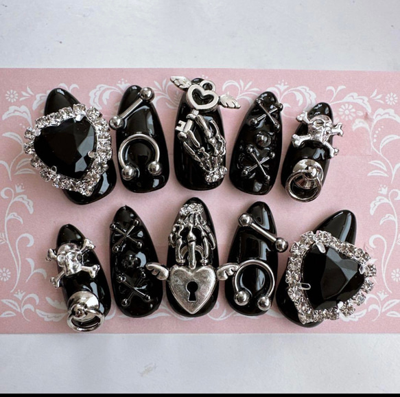 ネイルパーツ 地雷系 悪魔 病み系 現品】地雷系 量産型 病み メンヘラ ドクロ ゴテゴテ ネイル