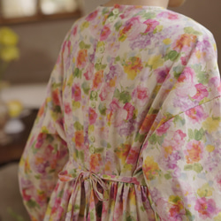 汚れた花柄フレンチレトロラウンドネックフローラルガール油絵ドレスとウエストタイスカートドレス 11枚目の画像