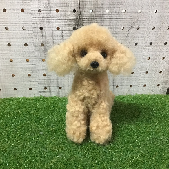 あみぐるみ インテリア トイプードル ベッド付き 羊毛フェルト風