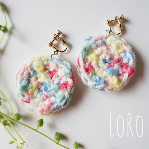 再販>カラフル毛糸のイヤリング イヤリング・ノンホールピアス LoRo