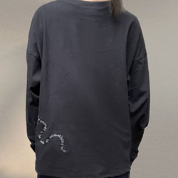 刺繍デザインの長袖ロンT 5枚目の画像