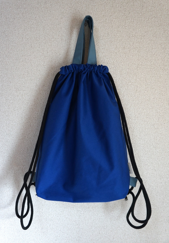 ＜入学＞ロイヤルブルーの大きなナップサック・体操服袋・体育着袋　持ち手付き　マチ付き　裏地あり　お名前タグ付き 3枚目の画像
