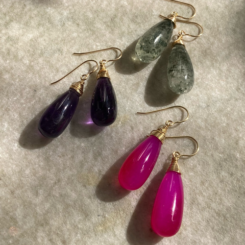 ドロップ天然石ピアス 14kgf アメジスト ピンクカルセドニー モス