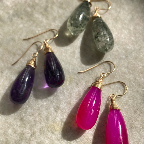 ドロップ天然石ピアス 14kgf アメジスト ピンクカルセドニー モス