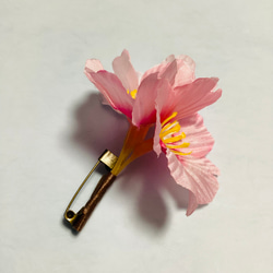 桜のコサージュ 3枚目の画像