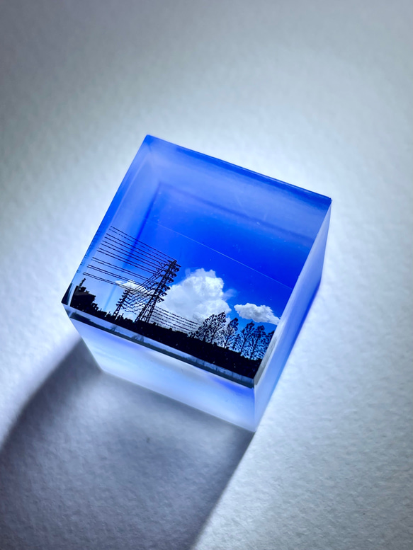 【受注制作】情景レジン-真夏の青空 プレゼント/雲/晴れやかブルー 2枚目の画像