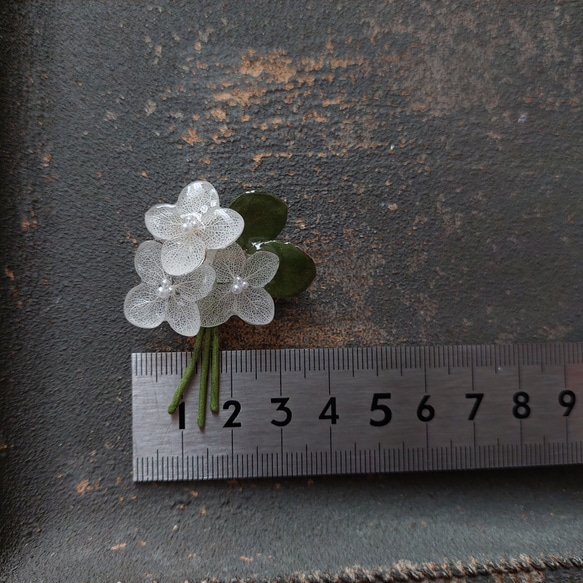 〈再販×3〉hanataba brooch (white) 7枚目の画像