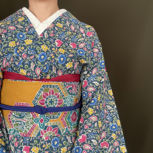 綿麻浴衣　花柄ネイビー浴衣新品　未使用 utatane 浴衣 浴衣3点セット 綿麻 紺色の麻の葉と鞠 レディース