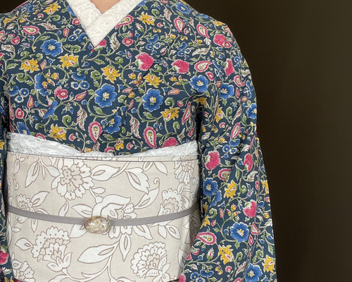 綿麻浴衣　花柄ネイビー浴衣新品　未使用 綿麻浴衣 花柄ネイビー浴衣新品 未使用