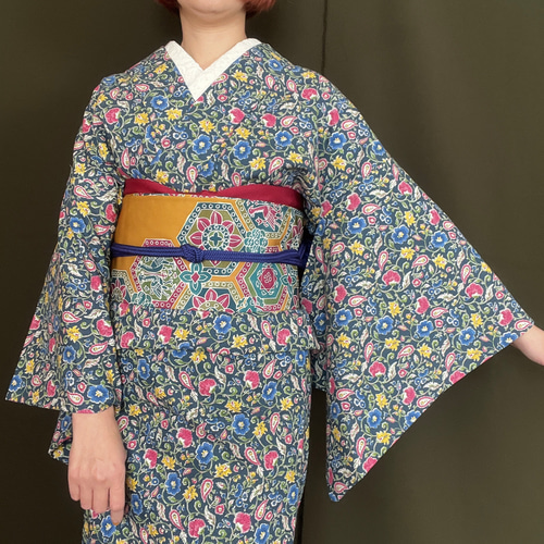 綿麻浴衣　花柄ネイビー浴衣新品　未使用 soubien_yuset-k5-brand1202ok