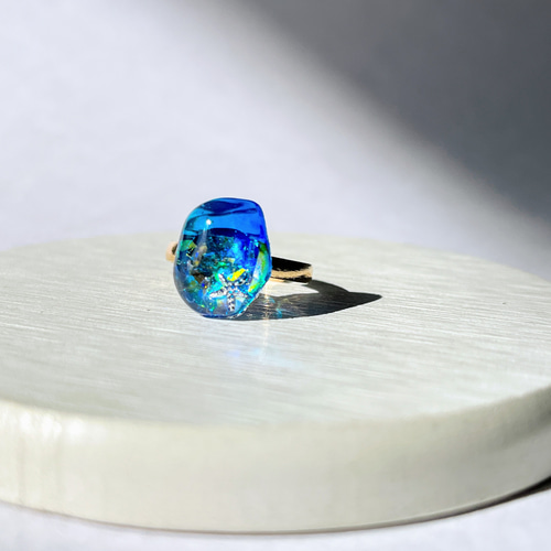 海のオーロラ鉱石リング / 水面 / レジン 指輪・リング 華昇 優羽 通販