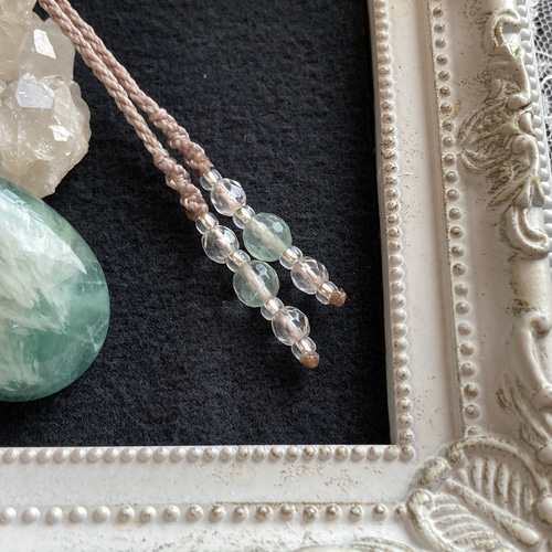 エンジェルフェザーインフローライト マクラメ編みネックレス