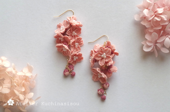 受注製作】かぎ針編みの桜のピアス ピアス（フック・チェーン