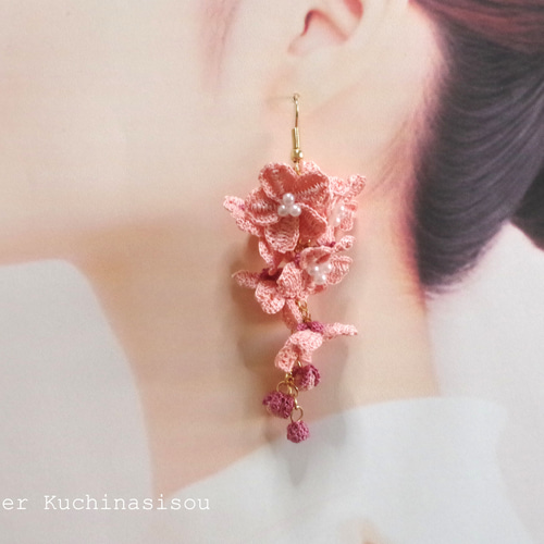 受注製作】かぎ針編みの桜のピアス ピアス（フック・チェーン
