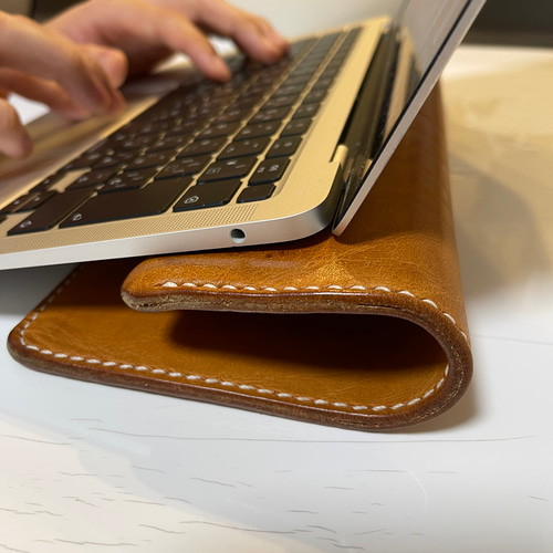 MacBook Air/ Pro/13.3インチ用 ヌメ革 スリーブケース pcレザー MacBook Air/ Pro/13.3インチ用 ヌメ革 スリーブケース pcレザー