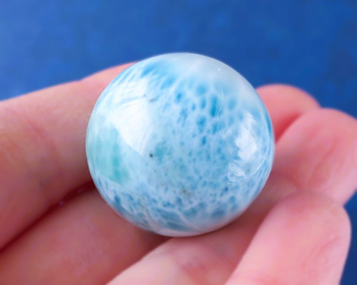 【ラリマースフィア】約20mm最大の癒し　やまなしめぐり掲載実物 ラリマースフィアA 25mm Larimar Sphere 天然石 BodhiTreeルース館