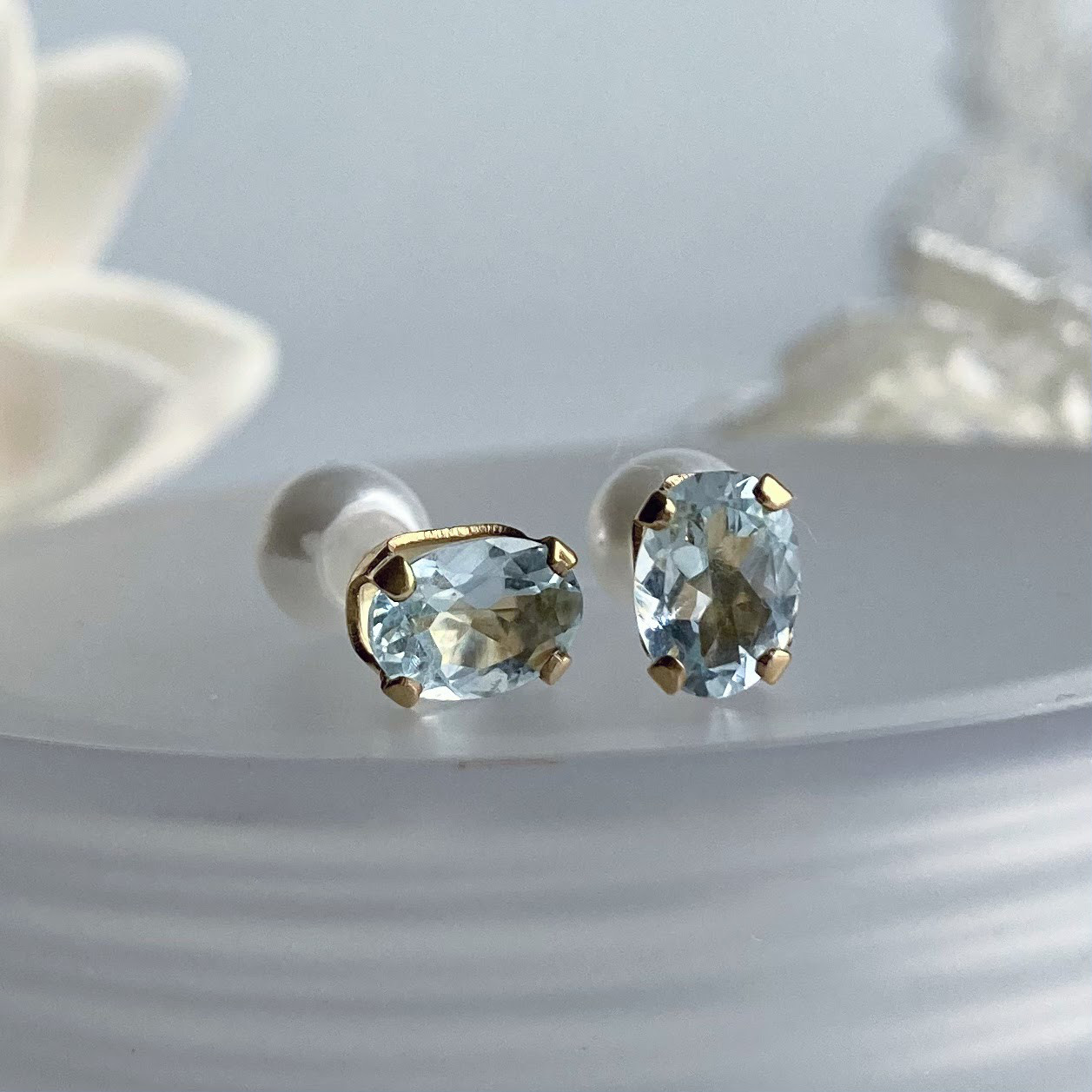 アクアマリンのスタッド・ピアス（3月の誕生石）