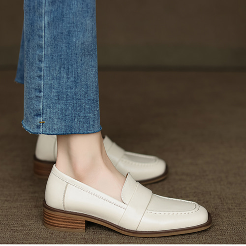 パンプス ローファー ポインテッドトゥ フラットヒール 履きやすい 