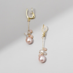 #991E 粉紅珍珠細微差別顏色天然石材柔軟觸感耳環 第1張的照片
