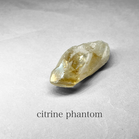 citrine phantom / シトリンファントム L ( レインボーあり ) 1枚目の画像