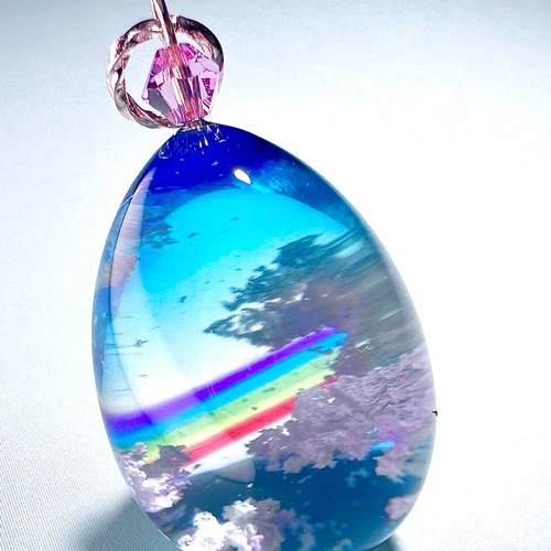 桜舞う虹の空 ネックレス 空玉 雲玉 レジン ネックレス・ペンダント
