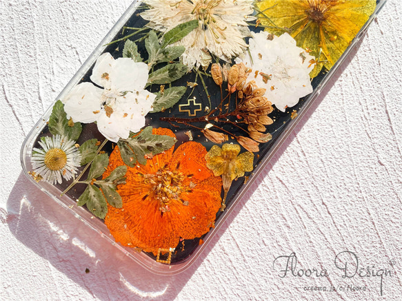 フレッシュな香りが漂う 押し花スマホケース iPhone15 14 13 12 Pro mini SE ドライフラワー 6枚目の画像