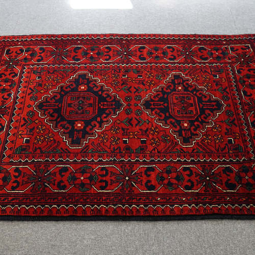 123×84cm【アフガニスタン手織り絨毯 カールモハメディ 123×84cm【アフガニスタン手織り絨毯 カールモハメディ
