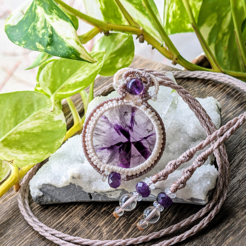 マクラメアメジストネックレス