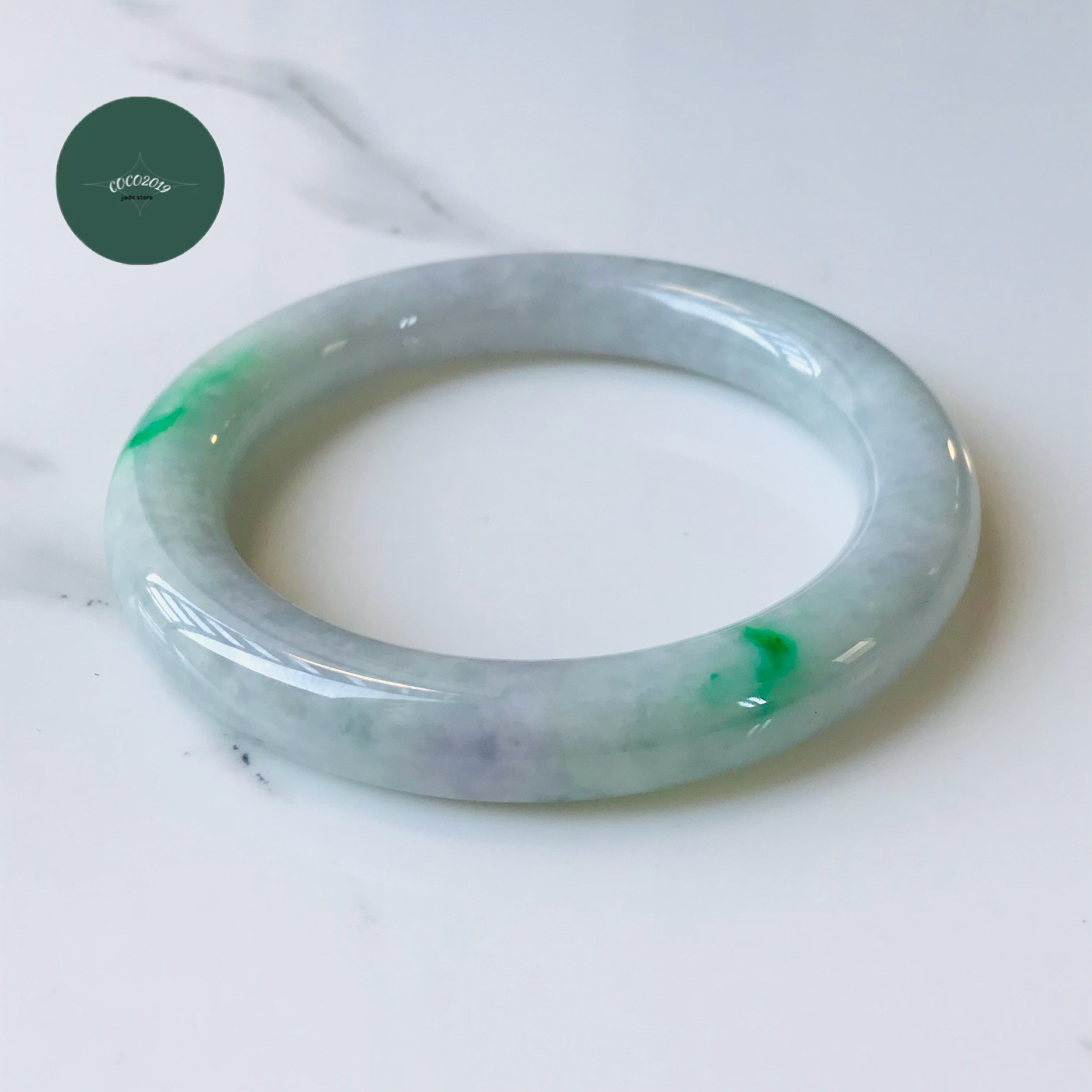 【B3010-038】ジェイド　翡翠　ヒスイ　バングル　ミャンマー産　ライトラベンダー　ビビットグリーン　58.5mm