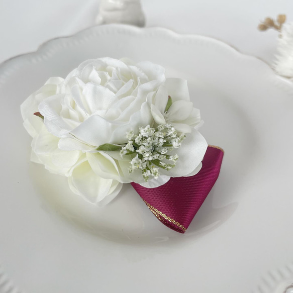 カップ咲きローズのふわふわヘアクリップ 3枚目の画像