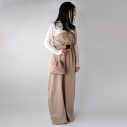 京都発巾着バッグ　TwillTwill 　ハンドメイドニット　パラコード　パープル+キャメル色 2枚目の画像