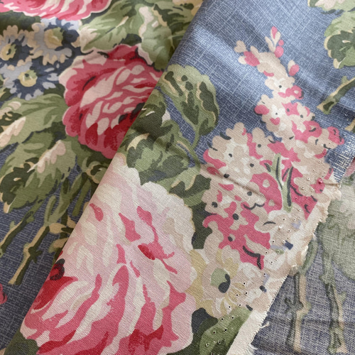 イギリス！『Cath Kidston キャスキッドソン 薔薇柄 シーチング生地