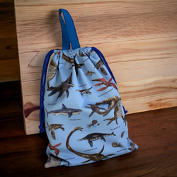 入園入学準備　3点セット　海　レッスンバッグ　上履き入れ　体操着袋　魚　サメ　メガロドン 4枚目の画像