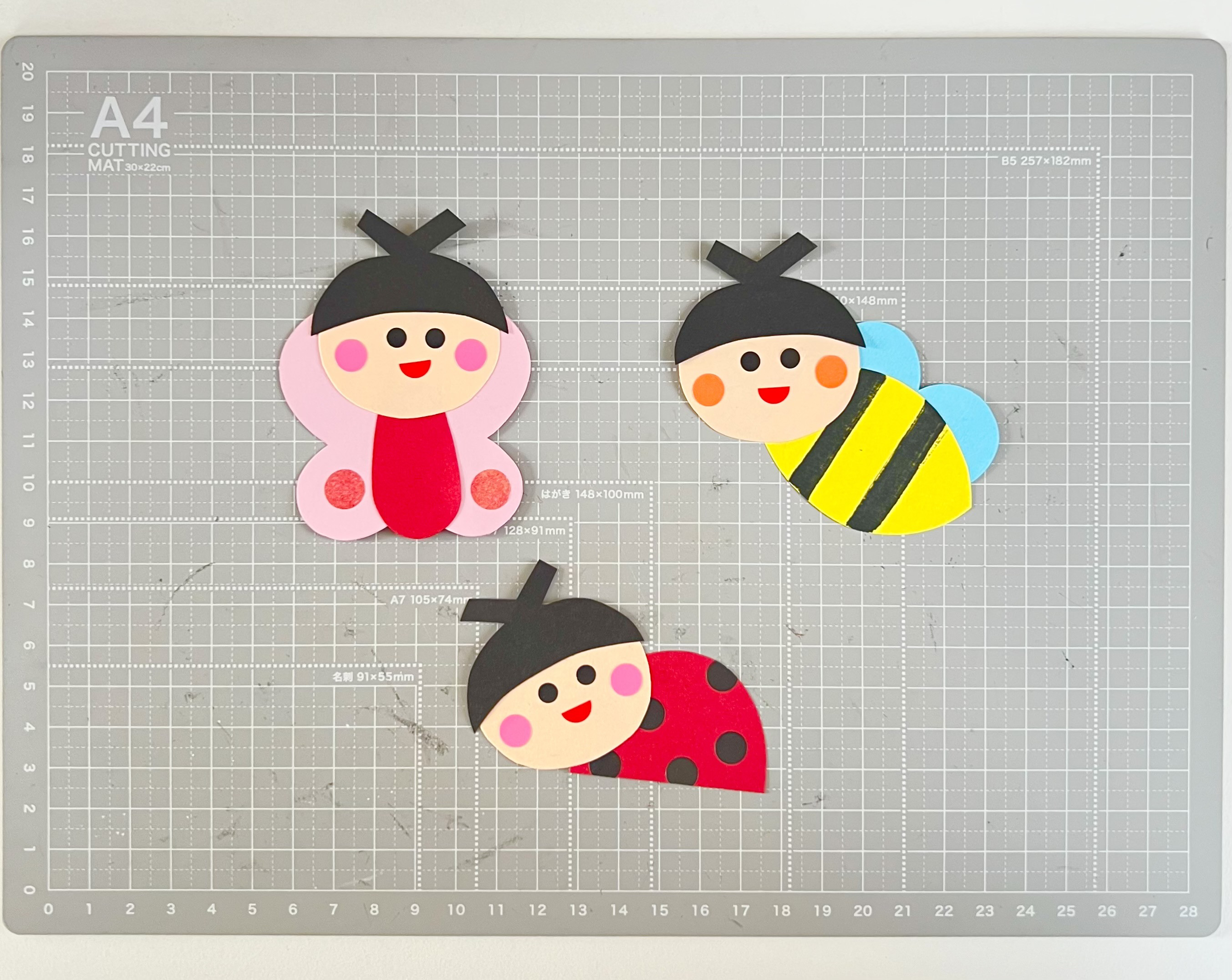 ZB604-秋冬セット　くるみ絵で作る　12か月の壁飾り　ハンドメイドキット