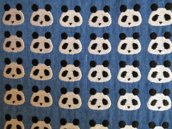 パンダ　５０個刺繍トートバック 3枚目の画像