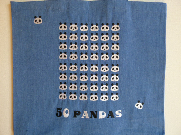 パンダ　５０個刺繍トートバック 2枚目の画像