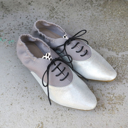 &lt;也可用作巴布奇人&gt; 橡膠高跟鞋，易於穿著且美觀的皮鞋/煙紫色 x 銀色 x 達爾馬提亞狗 第4張的照片