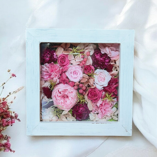 薔薇プリザーブドフラワーボックス　額縁入り　ウェルカムスペース 薔薇プリザーブドフラワーボックス 額縁入り ウェルカムスペース