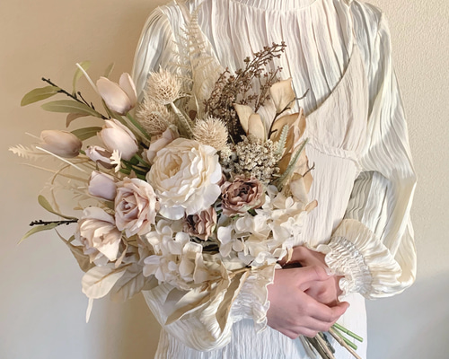 ピンクベージュのドライタッチウェディングブーケ＆ブートニア