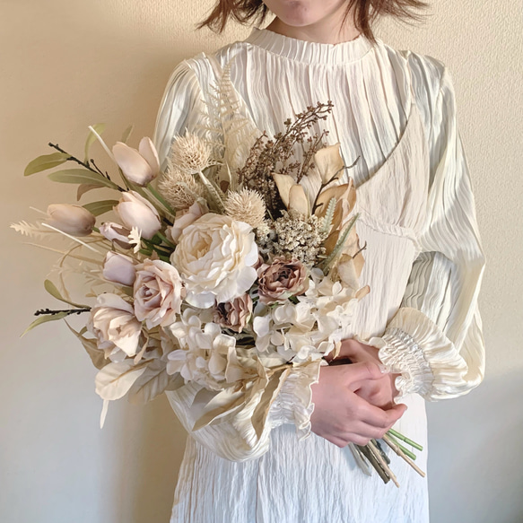 フープブーケ　ブートニア　アーティシャルフラワー　高級造花　美品　ウェディング ピンクベージュのドライタッチウェディングブーケ＆ブートニア