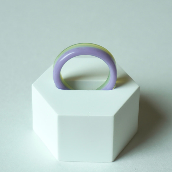 Wカラー　2色　紫　緑　リング　ガラスリング　指輪　ボロシリケイトガラス　ガラスアクセサリー 2枚目の画像