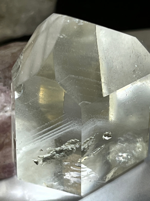 龍脈水晶✨　ホワイトファントム　クリスタル　水晶　原石　ポリッシュ　ポイント 2枚目の画像