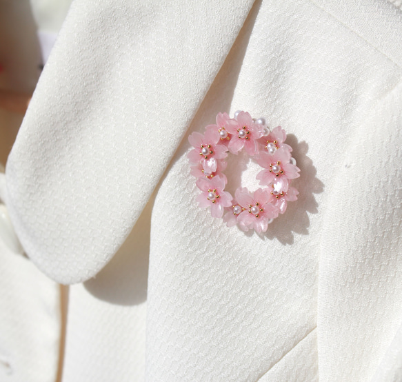 桜満開のリースブローチ  　SPB-001 5枚目の画像
