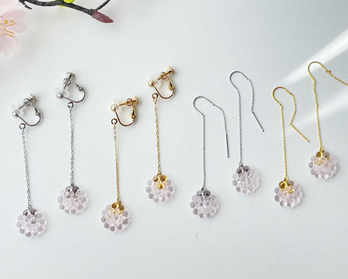 まるお♀専用　ガラス　レジン　フックピアス ピアス】bouquet glass mini・桜 ピアス（フック・チェーン） ガラス