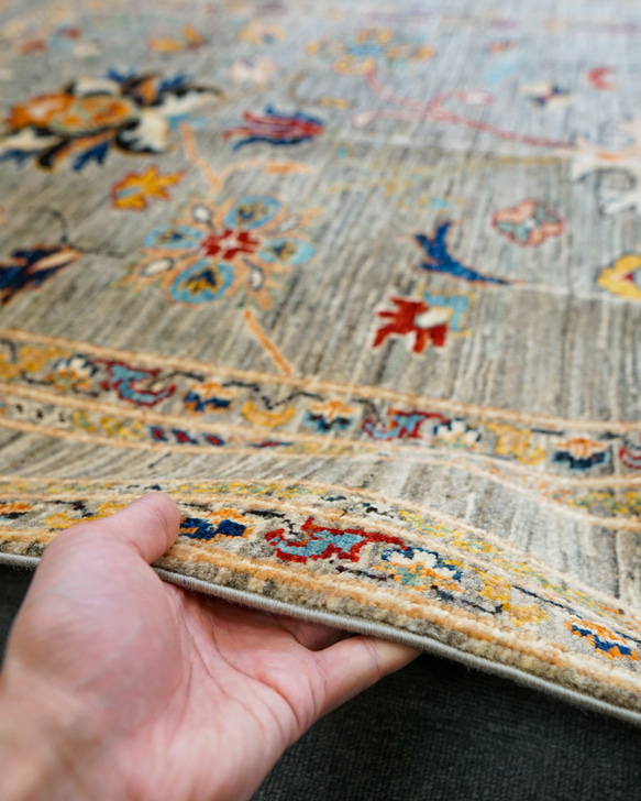 167×121cｍ【アフガニスタン ガズニーウール手織り絨毯 】 アフガニスタン