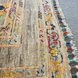167×121cｍ【アフガニスタン ガズニーウール手織り絨毯 】 4枚目の画像