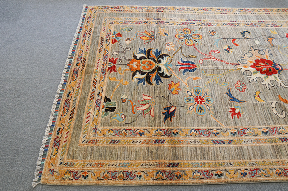 167×121cｍ【アフガニスタン ガズニーウール手織り絨毯 】 アフガニスタン